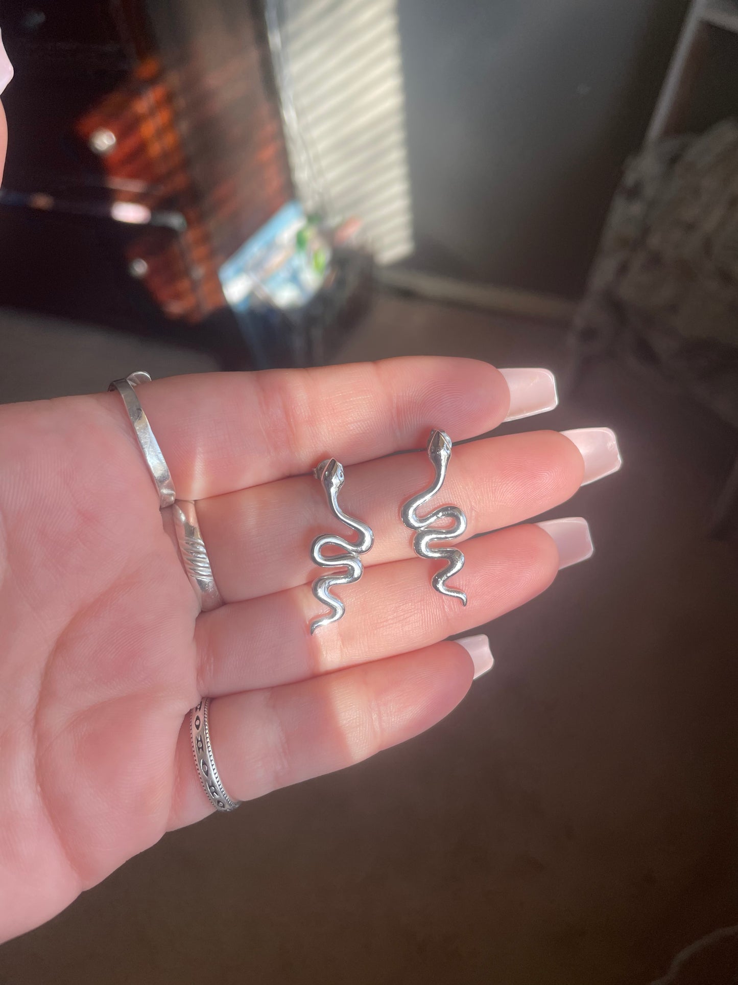 Snake Stud Earrings - MAKENZIES CLOSET